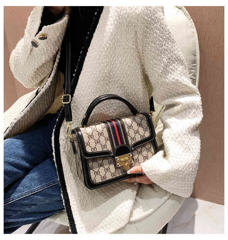 Stylish Printed Womens Single Shoulder Messenger Bag 2024 Collection