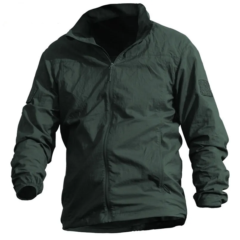 Zomer Sneldrogende Tactische huidjas Mannen Draagbare Hooded Jas Dun Windbreaker Zonnebrandcrème Waterdicht Leger Military 5XL 211008