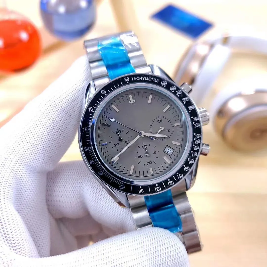 Heren Sporthorloge Alle Subdials Werkfunctie 40 Mm Rubberen Band