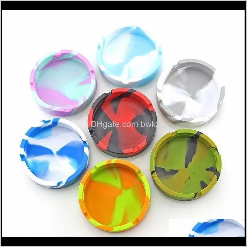 silicone soft round ashtray holder luminous anti-scalding cigarette holder multicolor environmental protection hotel household ktv