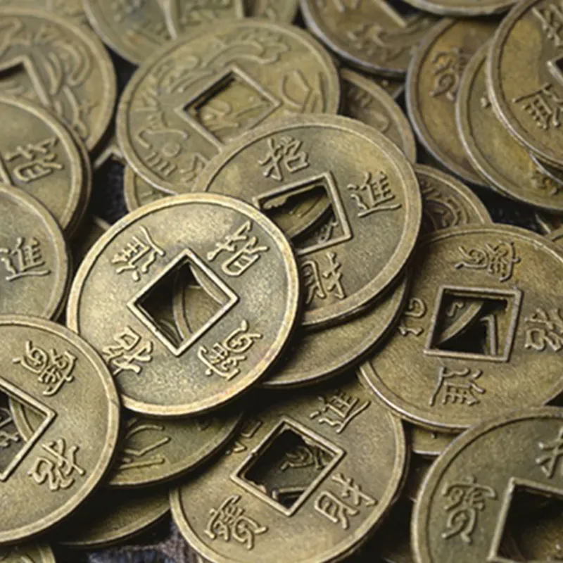 500 PCS Antique Fortune Money Coin Luck Riqueza Chinês Feng Shui Lucky Ching / Moedas Antigas Conjunto Educacional Dez Imperadores