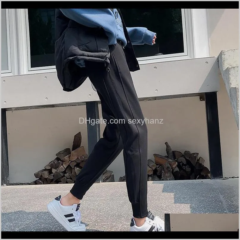 factory direct selling sportswear women`s loose legged black slim thickened plush casual pants for autumn and winter