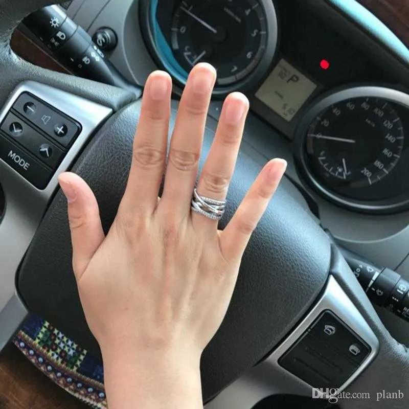 Sparkling and polished lines ring discount
