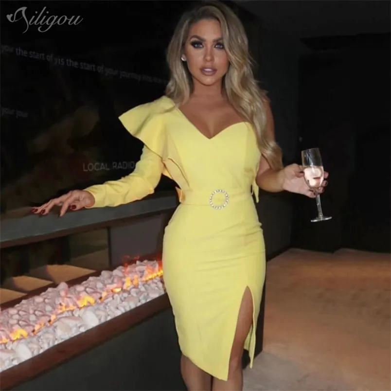 Kvinnors sommar Sexig One-Shoulder Split Gul Ruffled Mini Bodycon Bandage Klänning Elegant Club Party Vestidos 210525