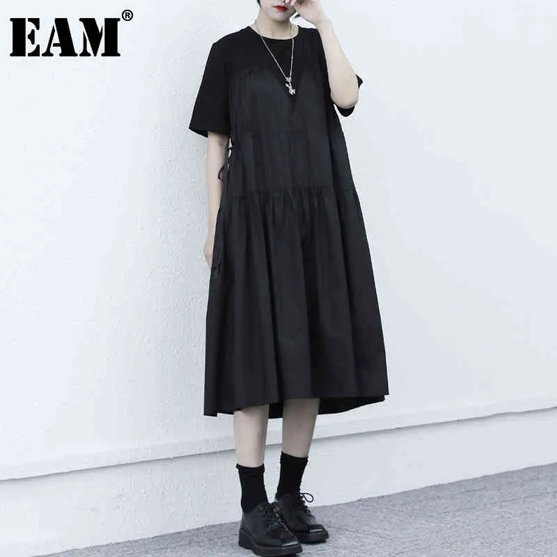 [EAM] Femmes Black Plissé Bande Taille Robe Robe Ronde Cou Ronde Manches courtes Loose Fit Fashion Spring Summer Summer 1DDD696 210512