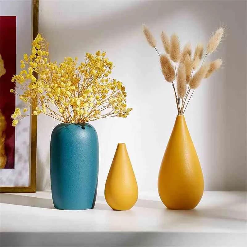 Vase de style japonais Décoration Accueil Nordic Morandi Couleur Céramique Solide Couleur Vase Salon Chambre Comptoir Vases Cadeaux 210409