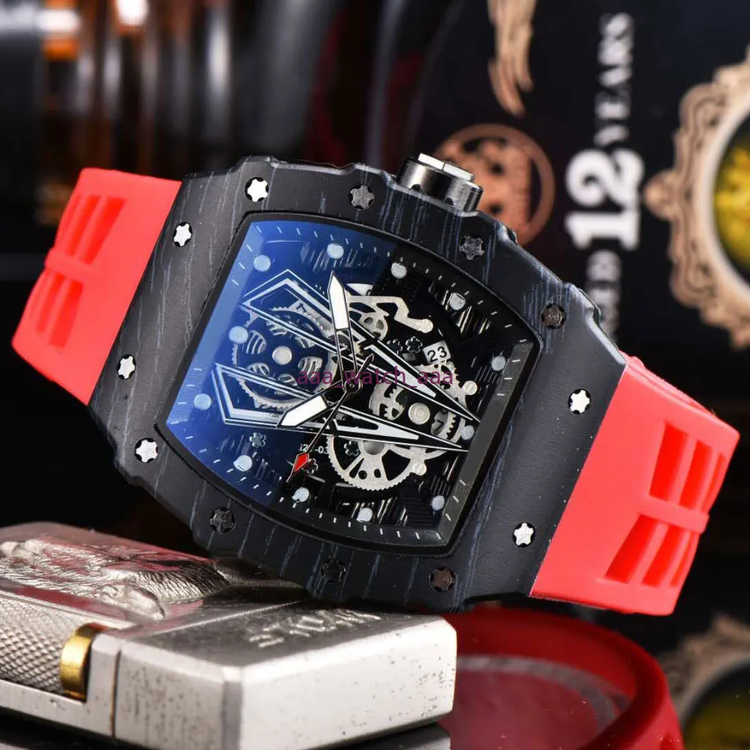 Orologi sportivi casual da uomo Orologio da polso di lusso delle migliori marche Orologio da uomo Moda Cronografo a grana di legno in silicone