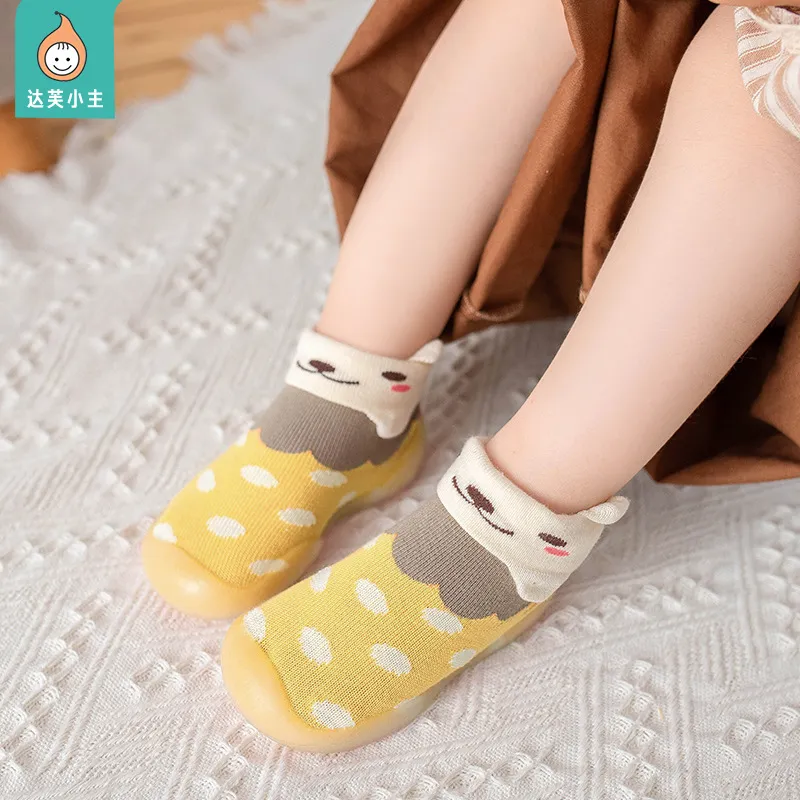 ② Chaussettes bébé bas bébé 0-4 mois — Vêtements de bébé