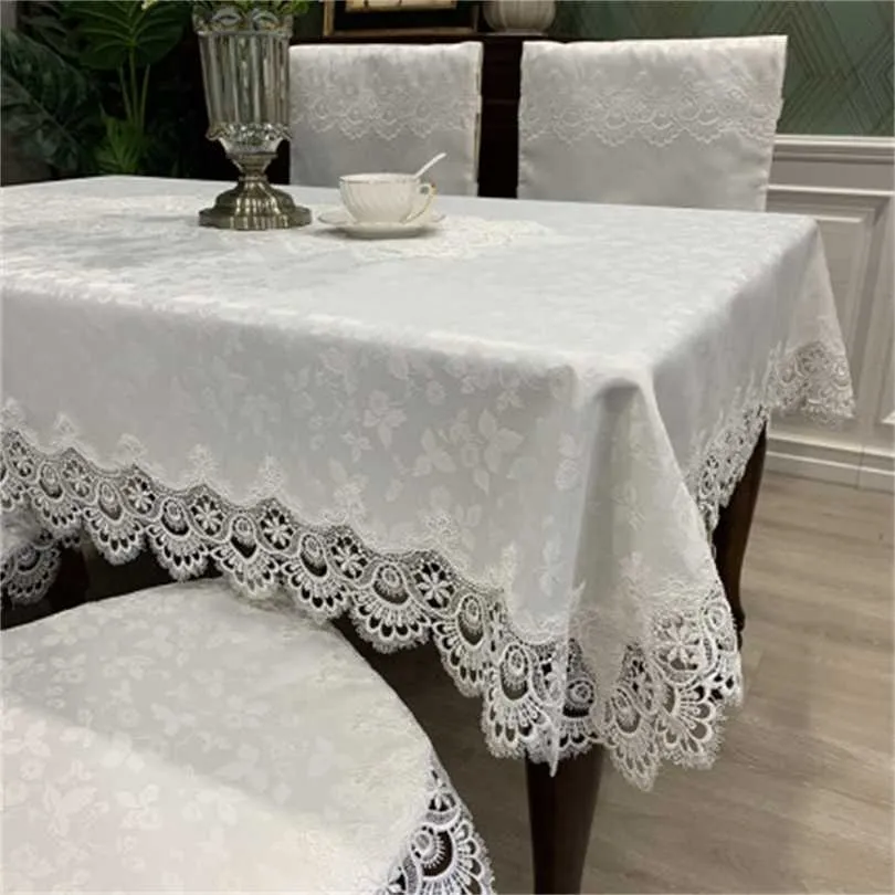 テーブルクロスホワイトラグジュアリー刺繍美しいレースサテンの布ディネニングテーブルカバー中空アウトラウンドフラグタオル211103