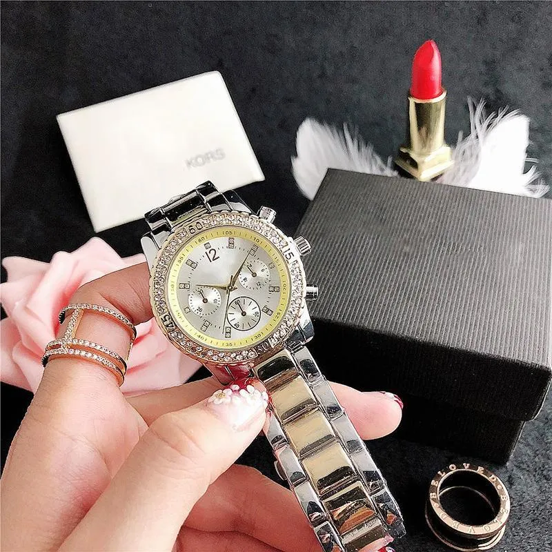 2021 luxe M marque montre décontracté femmes montres diamant mode robe designer en acier inoxydable bracelet quartz mouvement255Q
