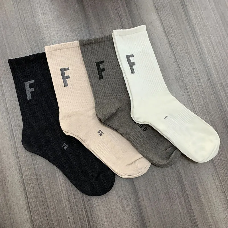 Herren essentials socken Sportstrümpfe Saison Klassiker Buchstaben gedruckt Streetwear Hip Hop 3 Paar/Box Baumwollsocke Großhandel