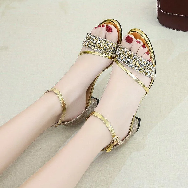 Sandalias 2021 mujeres damas zapatos de tacón alto zapatillas zapatillas de punta abierta de la fiesta de moda para