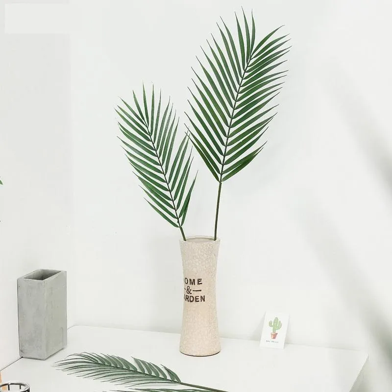 Decoratieve bloemen kransen 5 stks/kavel kunstmatige palm tropische bladeren groen plastic planten ijzeren boom bruiloft decor nep blad