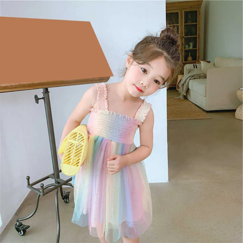 Nya Barn Klänningar För Flickor Kortärmad Klänning Rainbow Mesh Party Kostym Fairy Sommar Puffy Dress Barnkläder Q0716