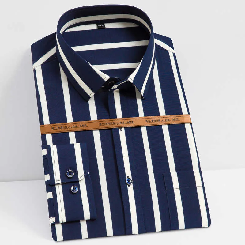 Herrenmode-Langarmhemd aus seidigem Stoff, gestreift, einzelne aufgesetzte Tasche, Arbeitskleidung, lässig, Standard-Passform, pflegeleicht, klassisches Hemd P0812