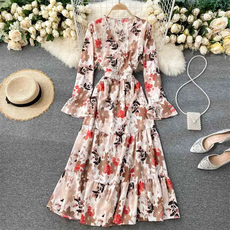 Lady Fashion Autumn Dress Women Femininity V Collar Long Flared Sleeve Floral Print Elegant Vestidos P624 210527