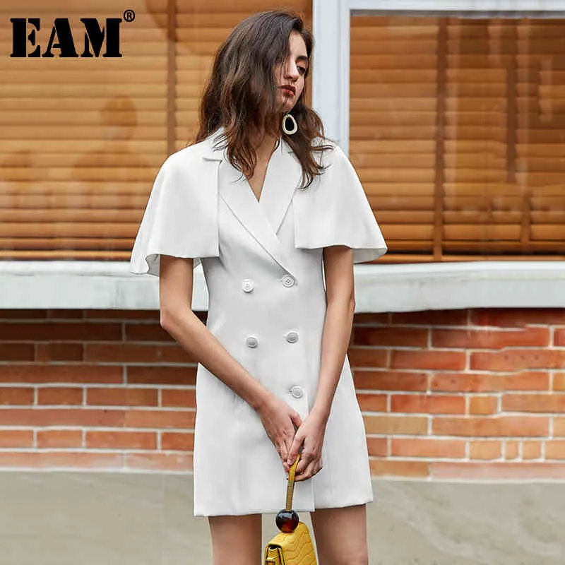 [EAM] Kobiety Białe Podwójne Piersiste Dress Dress Notched Krótki Rękaw Loose Fit Fashion Spring Summer 1U702 210512