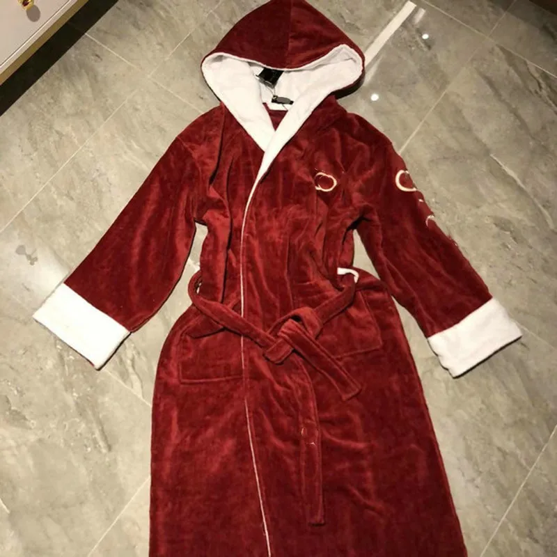 Velvet Slembear Robe 5 Couleurs Unisexe Coton Doux Cagoule Conception De Lettres Col En V Manche 3 4 Du 77 38 DHgate