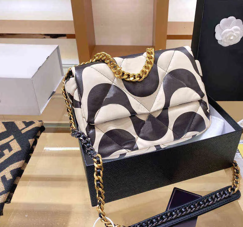 シークレット 魔神皇 サタン デモンズクロニクル ミニブック付き