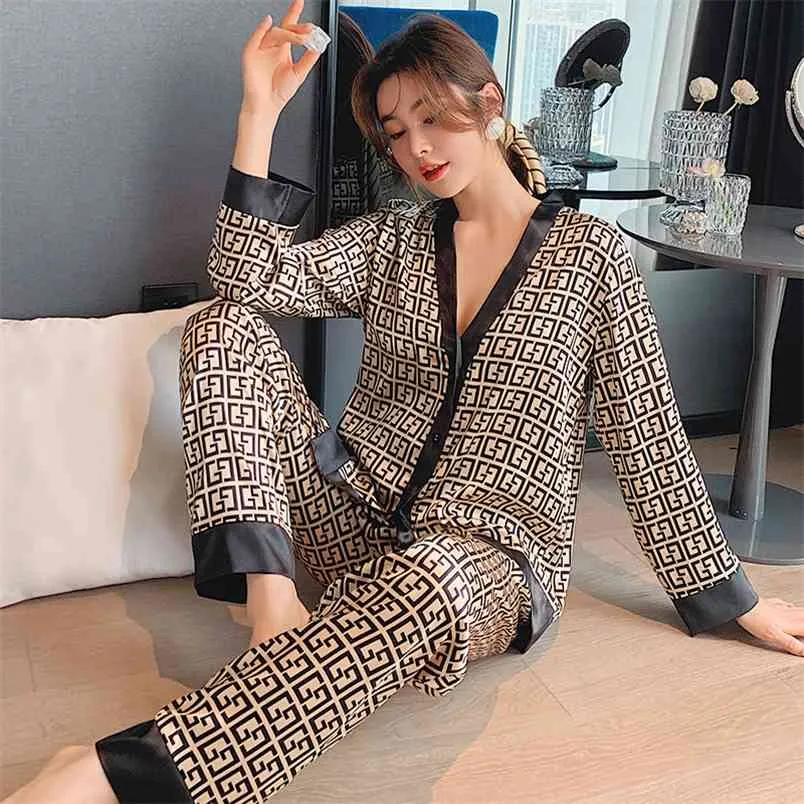 2pcs kvinnors pyjamas sätter kvinna pyjama sommar v neck design kostym långärmad byxor set hem kläder sexiga satin silke pijamas 210830