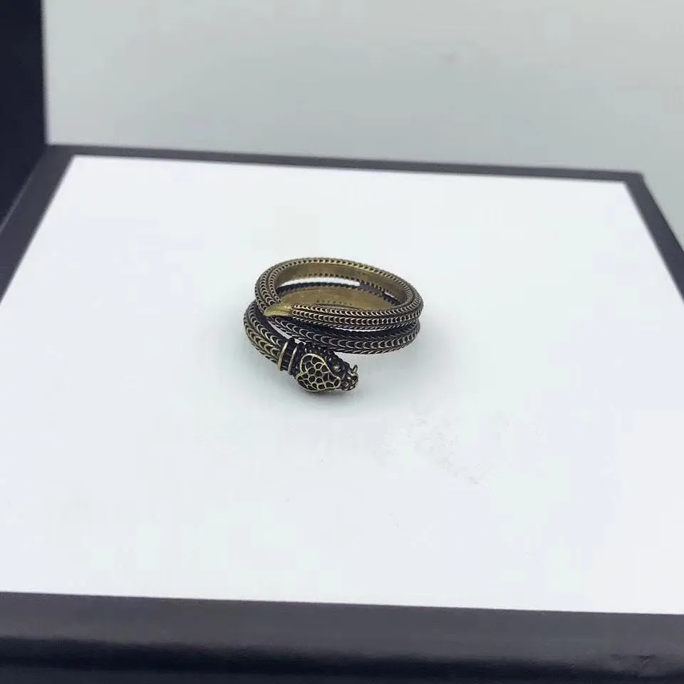 Italiaanse design Thai Silver Retro Snake Ring Hoge kwaliteit Letters Heren en Dames Fashion Ring Festival Gift