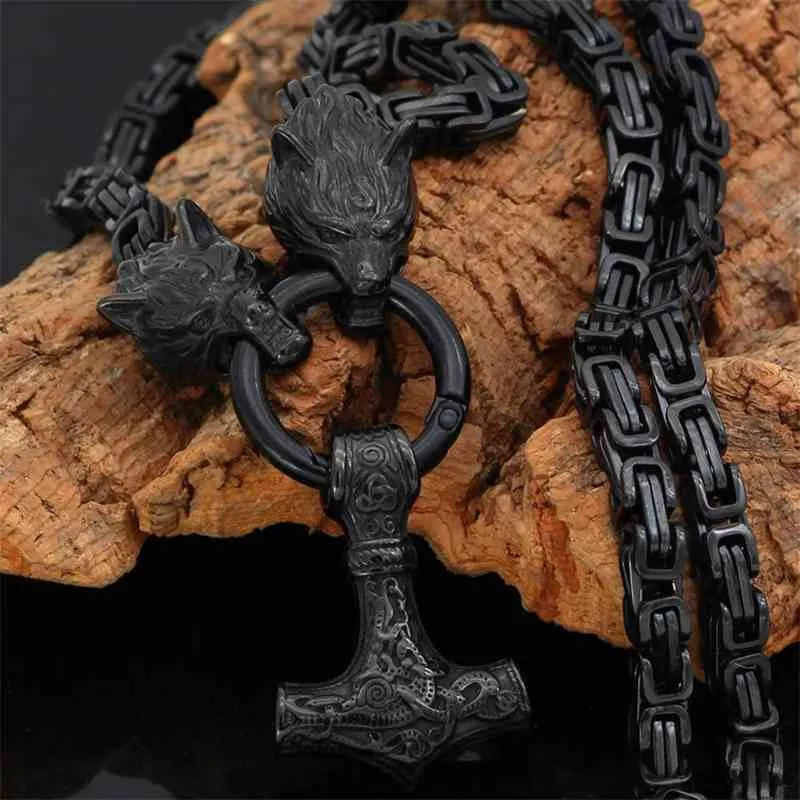 Punk Nordic Viking nunca se desvanece Hombres Collares de acero inoxidable Celtic Wolf Rune Accesorios Colgante King Chain Norse Amulet Jewelry 210331