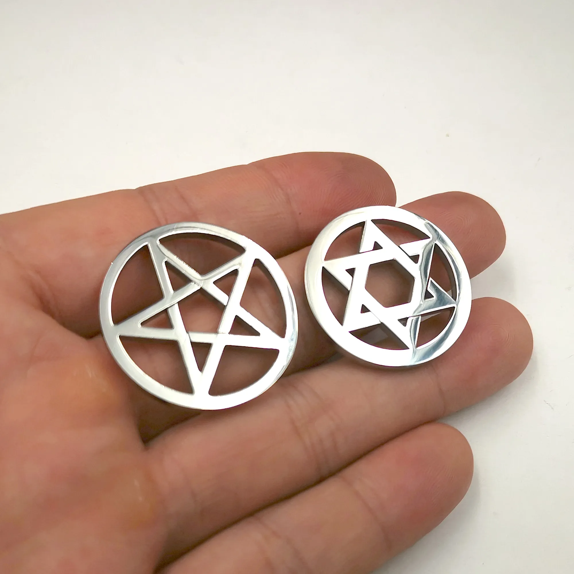 5 sztuk luzem Wybierz styl sześć spiczasty gwiazda / pentacjonalny naszyjnik wisiorek ze stali nierdzewnej PENTAGRAM Ochrona Wicca Biżuteria Charms dla kobiet mężczyzn 30mm