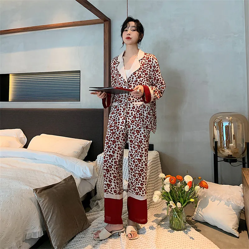 Super Mjukt Touch Sleepwear Flower Printed Women Home Kläder Höst Vinter Satin Pajama 2 Piece Set