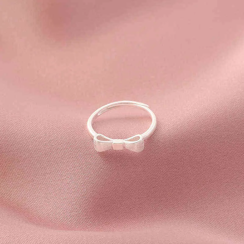 Kvinnors 925 Silver Lovely Bowknot Ring Entry Lux Ins Enkel Stil Senior Sense Justerbar Ring Mode Söt Söt Smycken G1125