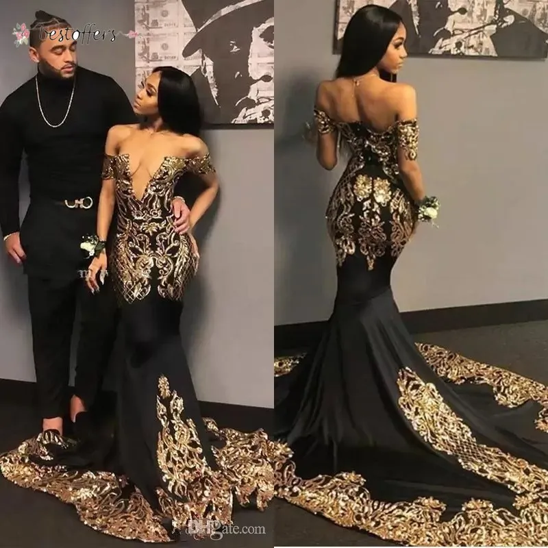 2022 Sexy afrikanische schwarze Ballkleider mit Goldapplikationen Pailletten V-Ausschnitt Kurzarm Meerjungfrau Partykleid Hofzug Abendkleider