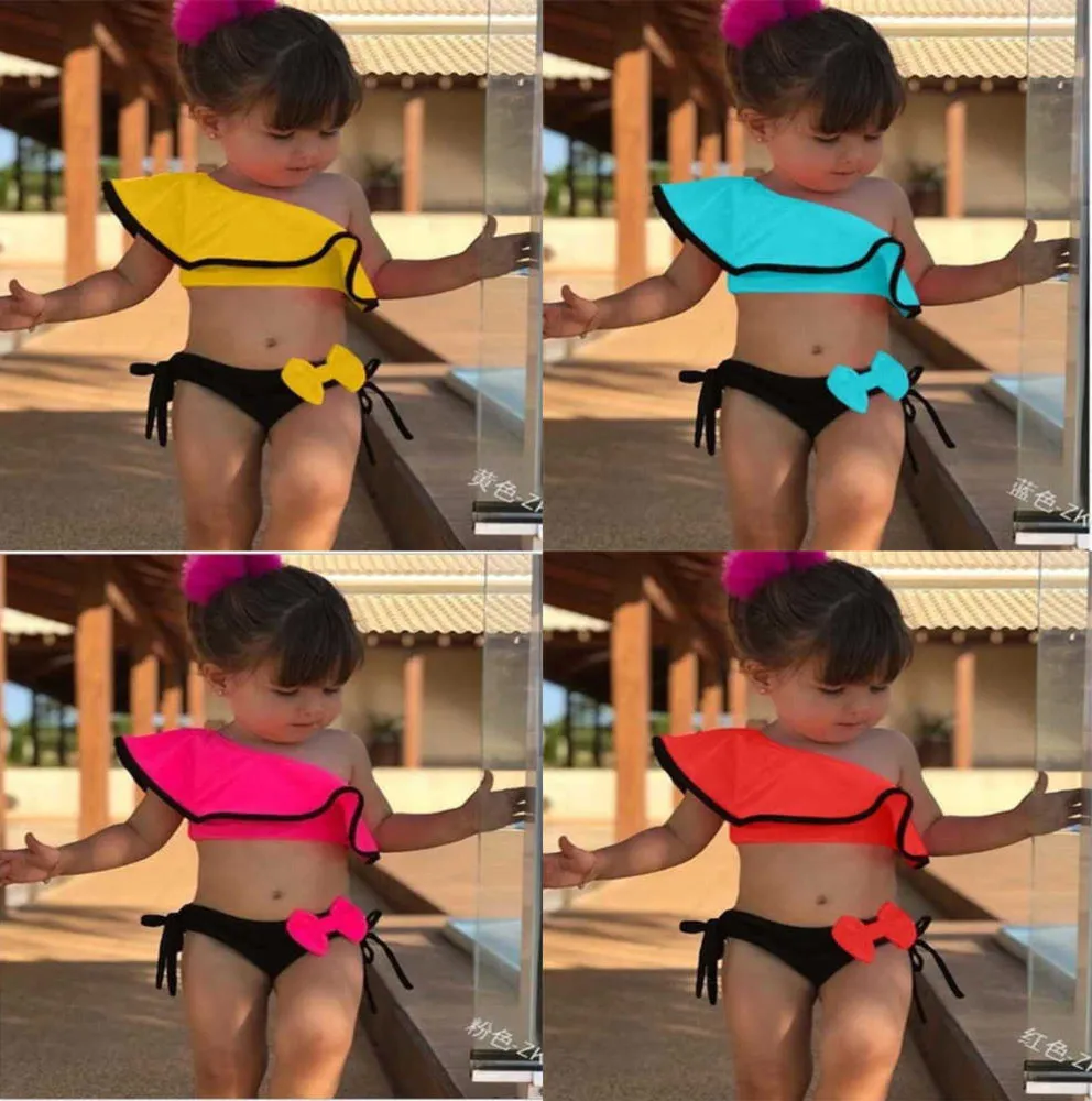 Summer Girls Designers Swimwear Bikini Set Cute Bow Swimsuit Flounce Slant Shoulder Out Crop Tops + Shorts Bikinis Kids Beach Swim Clothing Set G58I8WR