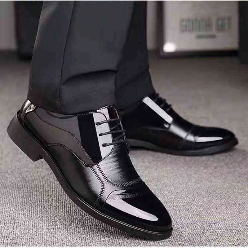 Luxury Business Oxford Skórzane buty Mężczyźni Oddychająca Gumowa Formalna Sukienka Buty Męskie Office Wedding Mieszkania Obuwie Mokassin Homme H1125