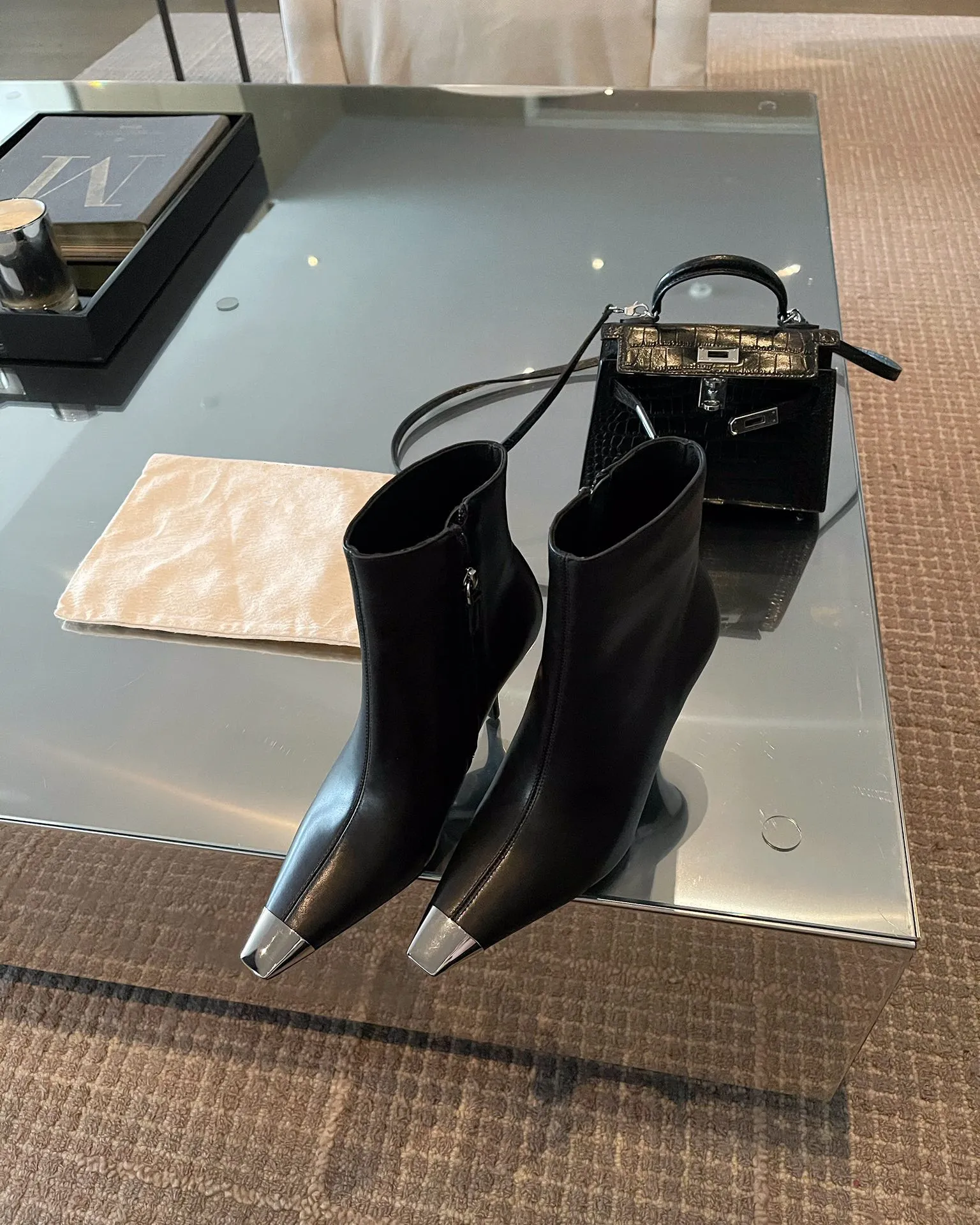 Booties with metal toe shop