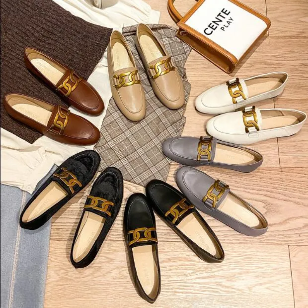 Loafers cowskin platt kvinnliga designer häl lata casual skor paljett spänne runda tår enkelhet grunt mun mode plus storlek 35 ~ 41 5