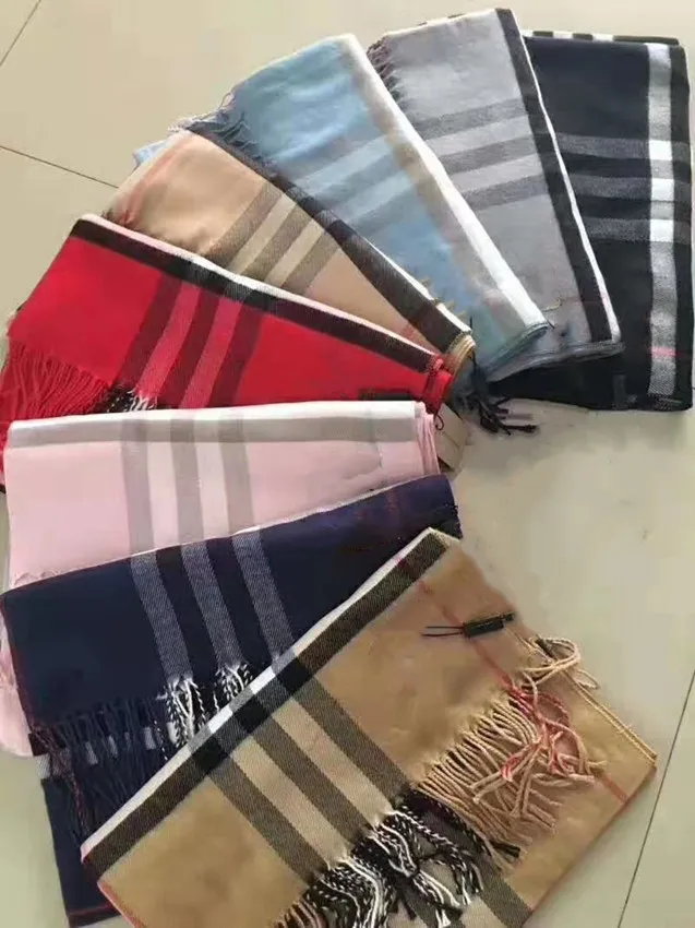 Sciarpa in cashmere a quadri classica di moda, sciarpe lunghe multicolori versatili di alta qualità di marca di lusso di alta qualità per quattro stagioni, bellissimi scialli lunghi con nappe 180 * 70 cm