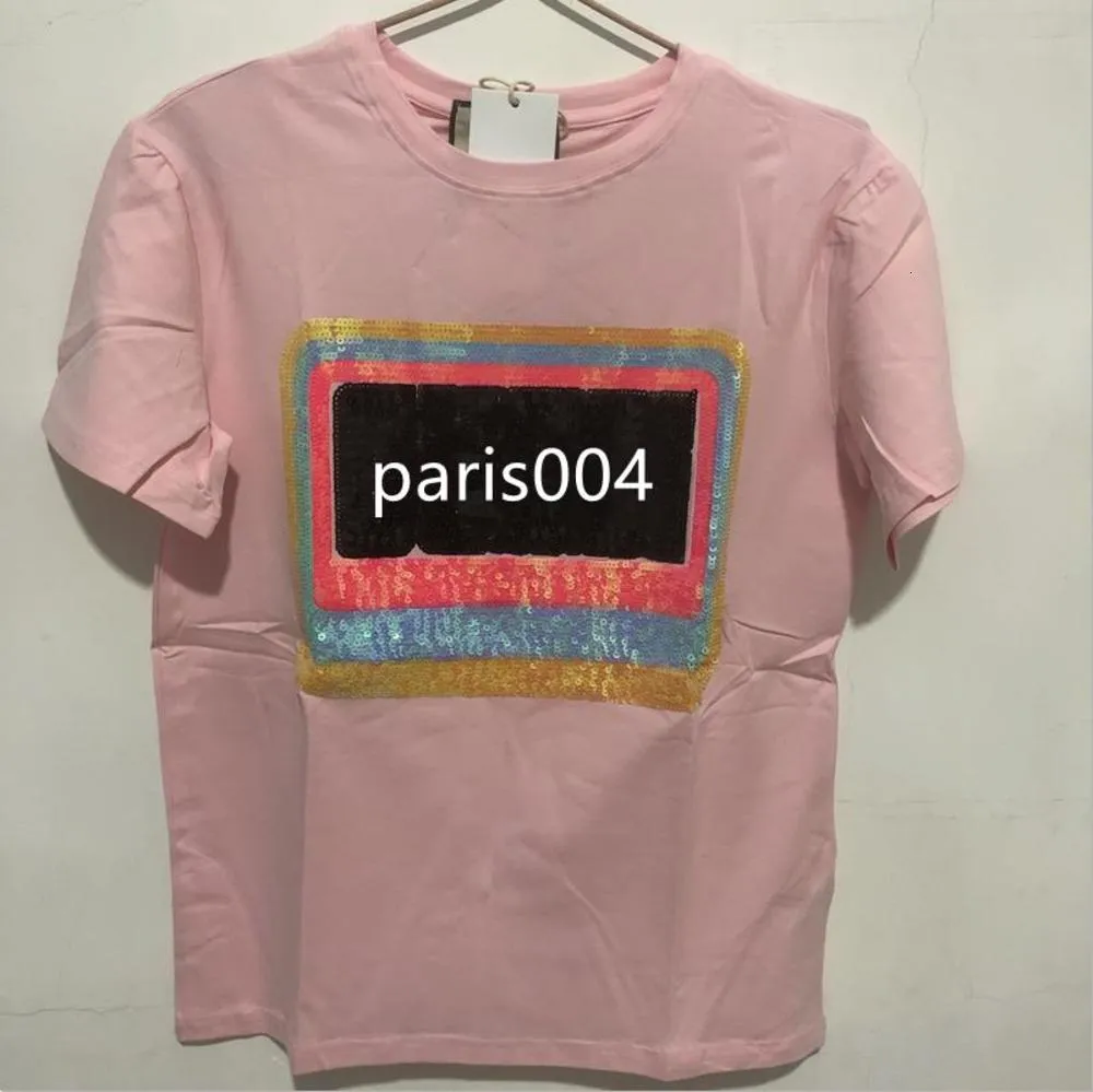 Kvinnors Luxury Bröstbrev Ljus Kortärmad T-tröja Mode Designer T-shirt Loose Women Pink Aprikos T-shirt Toppkvalitet