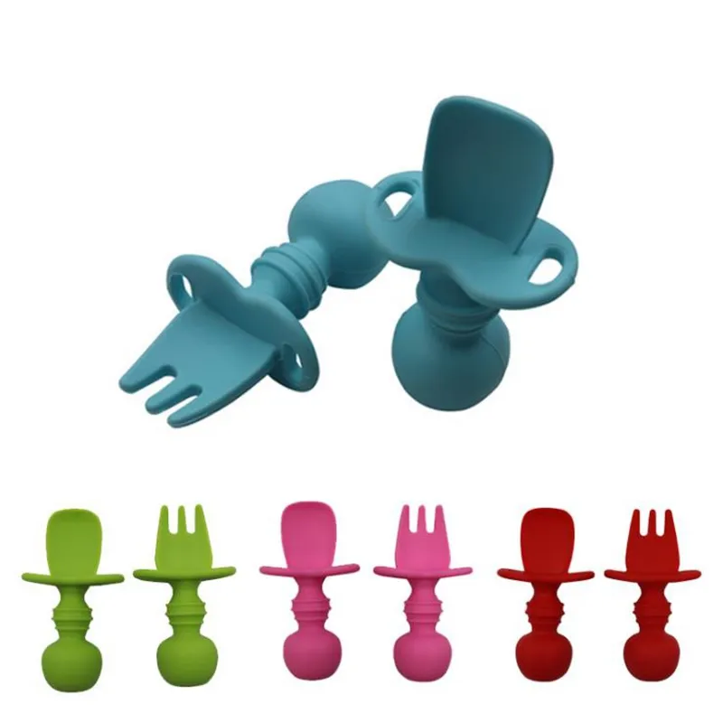 Baby Vaisselle Silicone Alimentation Spoon Fourchette Ensemble 2pcs Cartoon Poignée courte Poignée Shorther Safe Safe Coffre Cuisine Outil 4 Couleurs BT6514