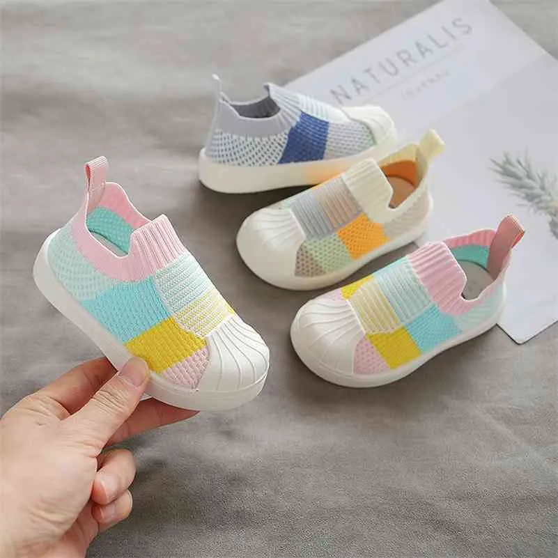 Bahar kız erkek rahat ayakkabılar rahat bebek yürüyor ayakkabı kaymaz yumuşak alt dikiş renk sneakers bebek çocuk ayakkabı 210329