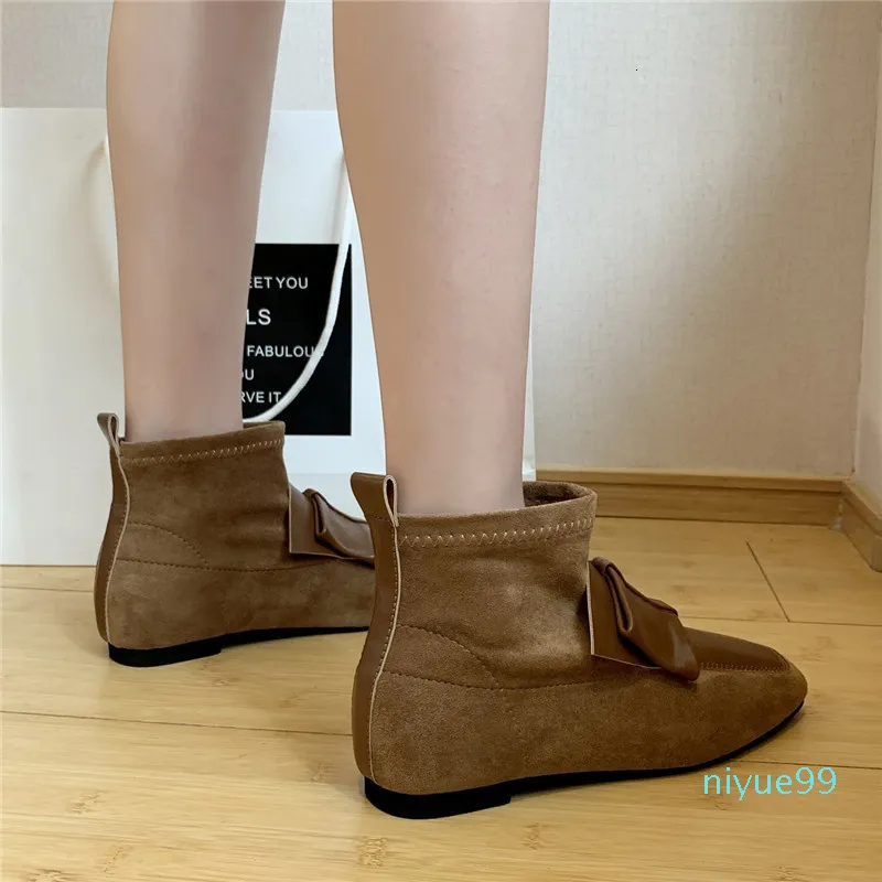 Sukienka Buty Buty Kobiet Jesień Ciepły Plac Toe Slip On Płaski Heel Fashion for Basic Casual Plus Size 40 Yypx