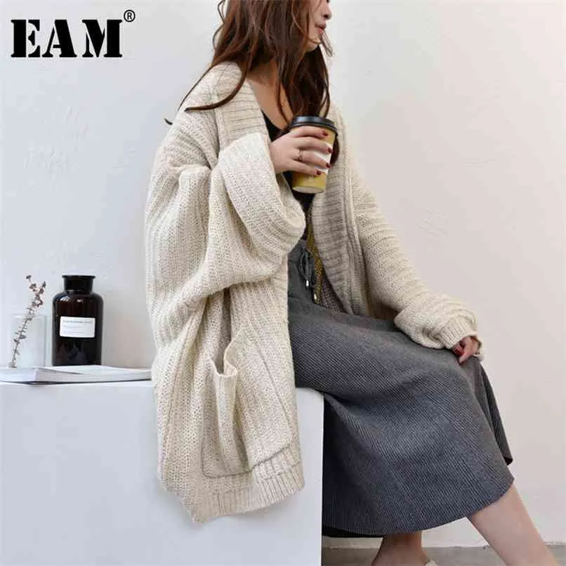 [EAM] Apricot Big Size Knitting Cardigan Sweater Loose Fit V-Neck Long Sleeve Women Fashion Autumn Winter 1Y152 210918