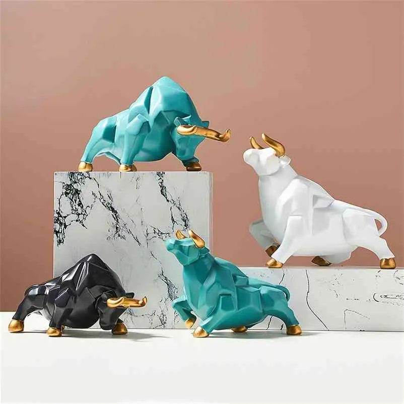 Nordic Resin Cattle Shape Ornaments Home Desktop Decorations Porcelain Animal Figurine Bull Miniatures Home Decor Animal Model 210727