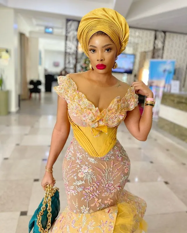 Yellow Mermaid Plus Size prom dress with Sheer Neckline and Beaded Detailing - Perfect for Evening Formal Parties, Second Reception, and Birthday Yellow Mermaid Plus Size prom dress with Sheer Neckline and Beaded Detailing - Perfect for Evening Formal Parties, Second Reception, and Birthday