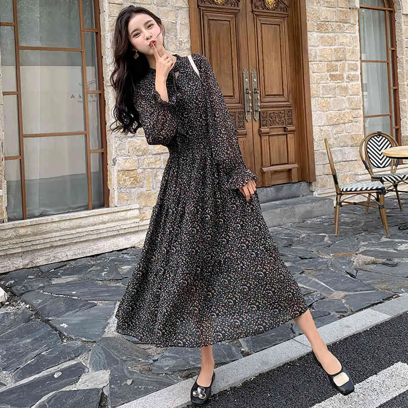 Korean Fashion Womens Long Sleeved A Line Printed Pleated Dress