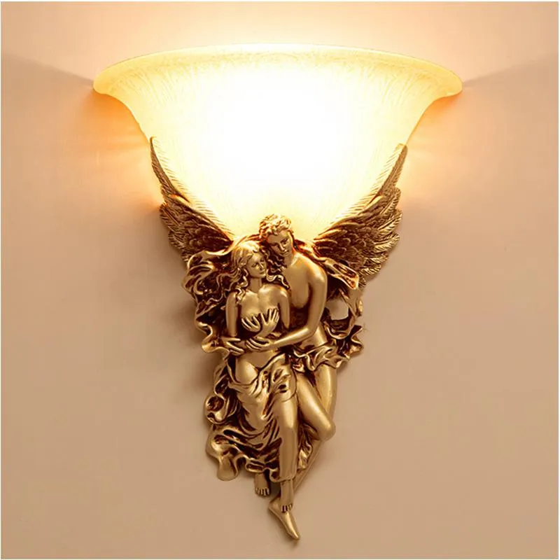 Vägglampa LED Light Room Decor Lampor för Living Lampshade European Retro Gold Resin Angel Används i sovrum Kök