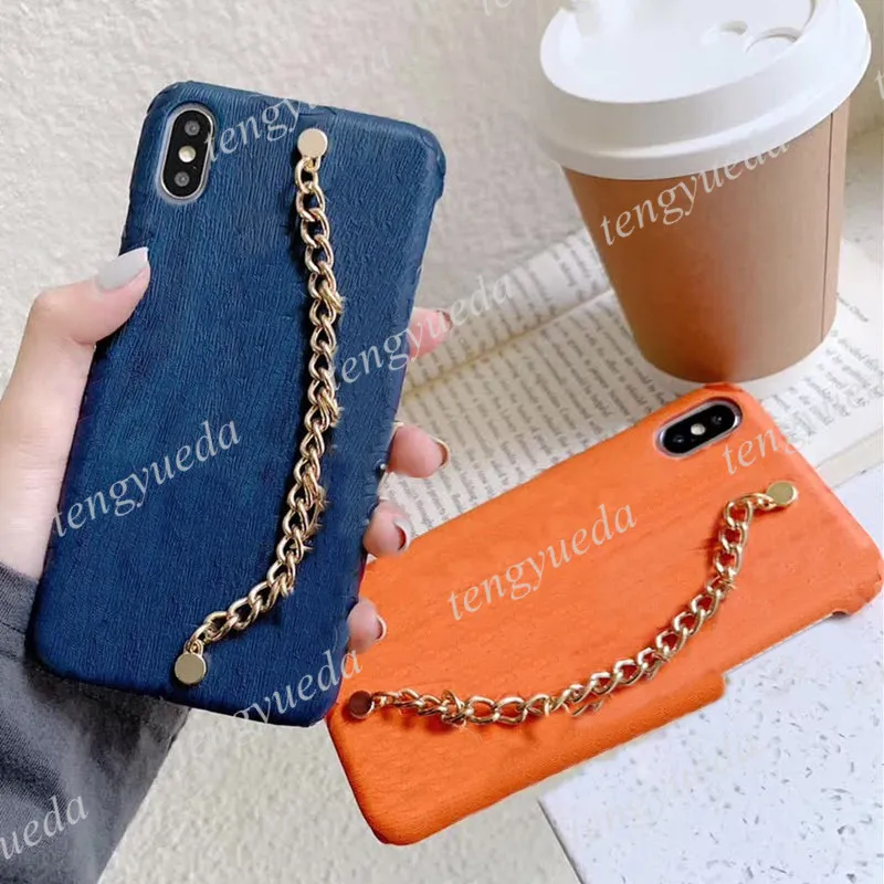 Luksusowy modny łańcuch ręczny Połączenia telefonu iPhone'a 15 15pro 14 14pro 14plus 13 13pro 12 12pro Max 11 11pro XS XR XSMAX Designer Expossed Skórzana Bransoletka Cell Cell Cel