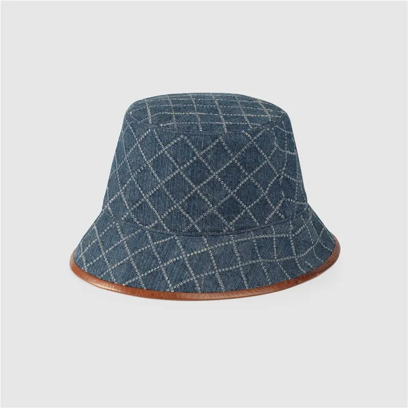 Modedesign Brev cowboy Bucket Hat för män och kvinnors vikbara kepsar Black Fisherman Beach Solskydd hattar med bred brätte Vikbar bowlerkeps för damer