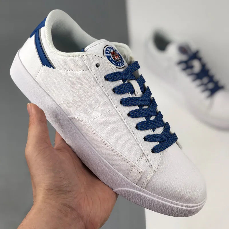 Scarpe le trainer sale