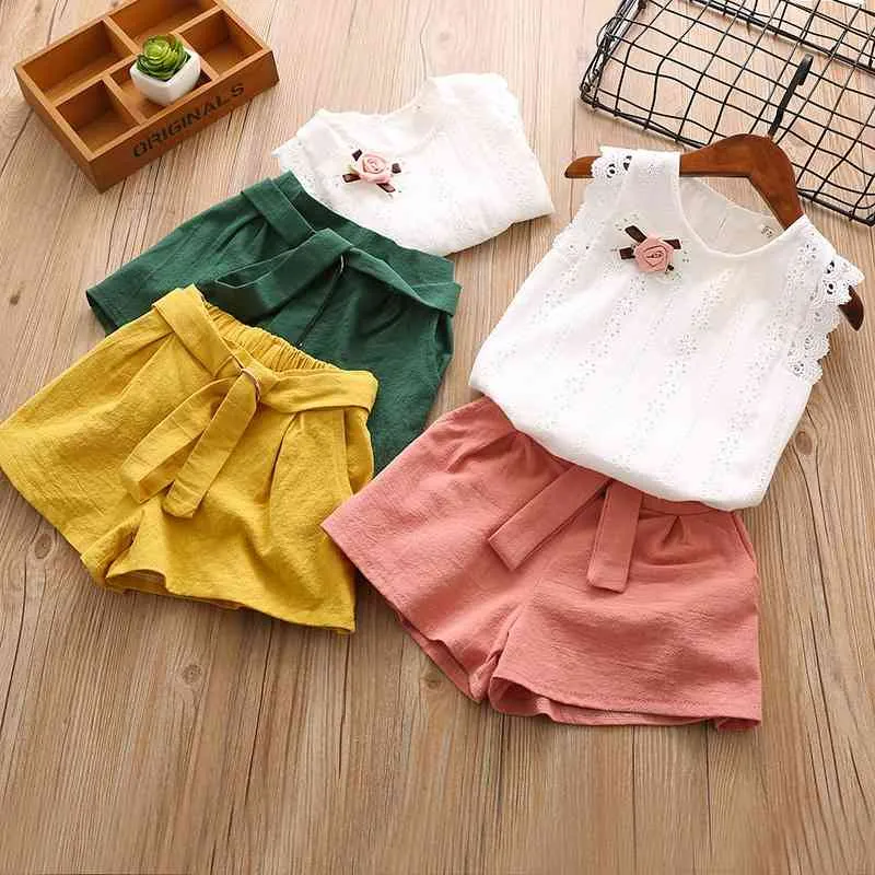 Summer Children Girls Clothes Set Fashion Cotton Linen Lace Sleeveless Vest Kids Tops Shorts Suits 2pcs Sets Girls 3 Colors 210713