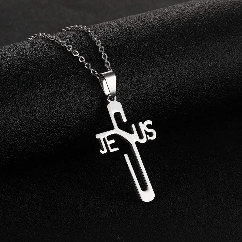 قلادة الصليب يسوع قلادة من الفولاذ المقاوم للصدأ للنساء للنساء أزياء المجوهرات الإرادة والرملية