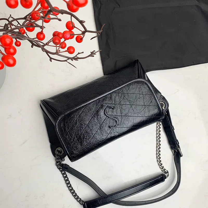 2021 new summer cowhide all-match leather large-capacity bag shoulder messenger female chain wanderingr